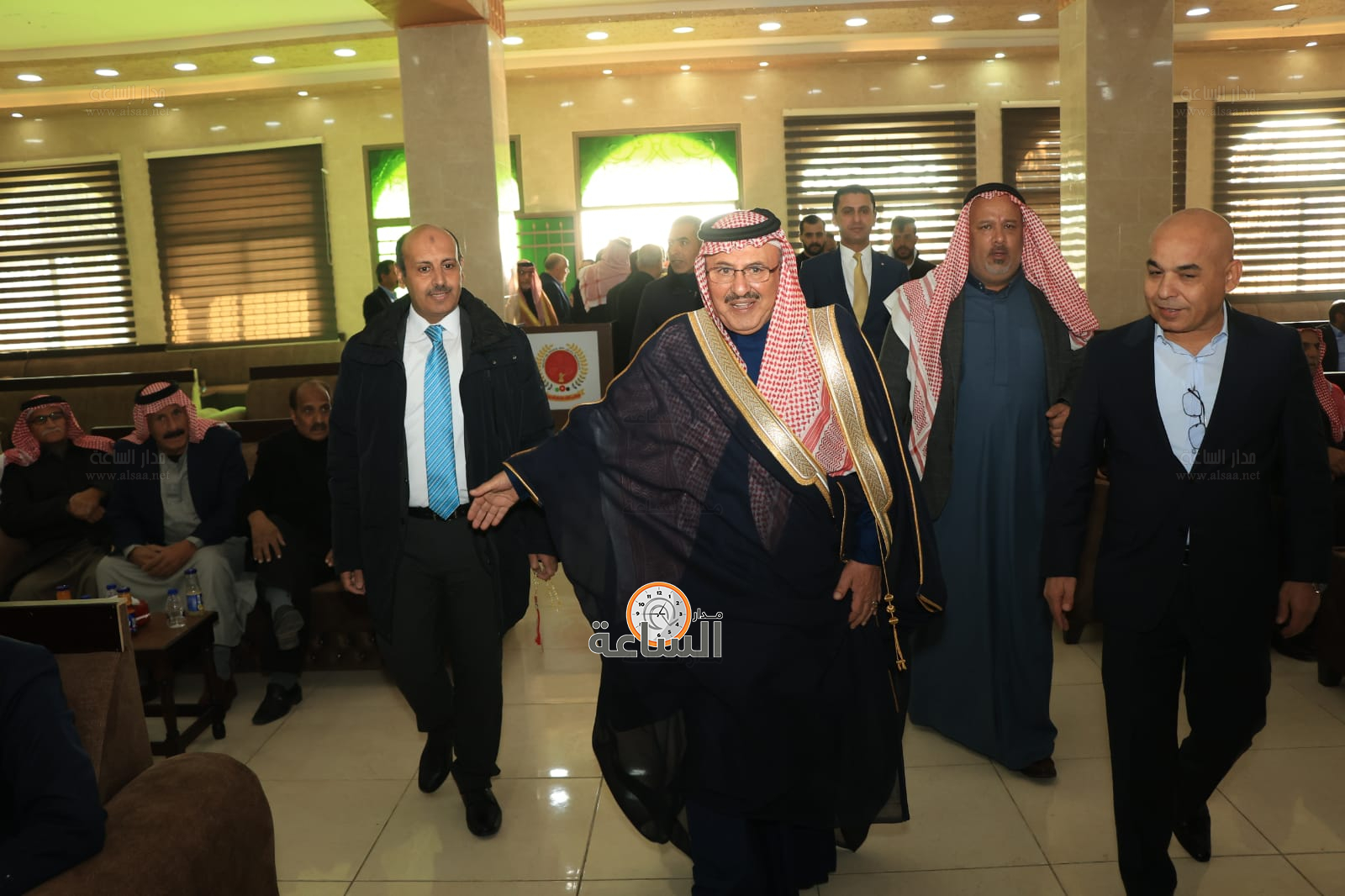 Madar Al-Saa Images 0.03837265937419765