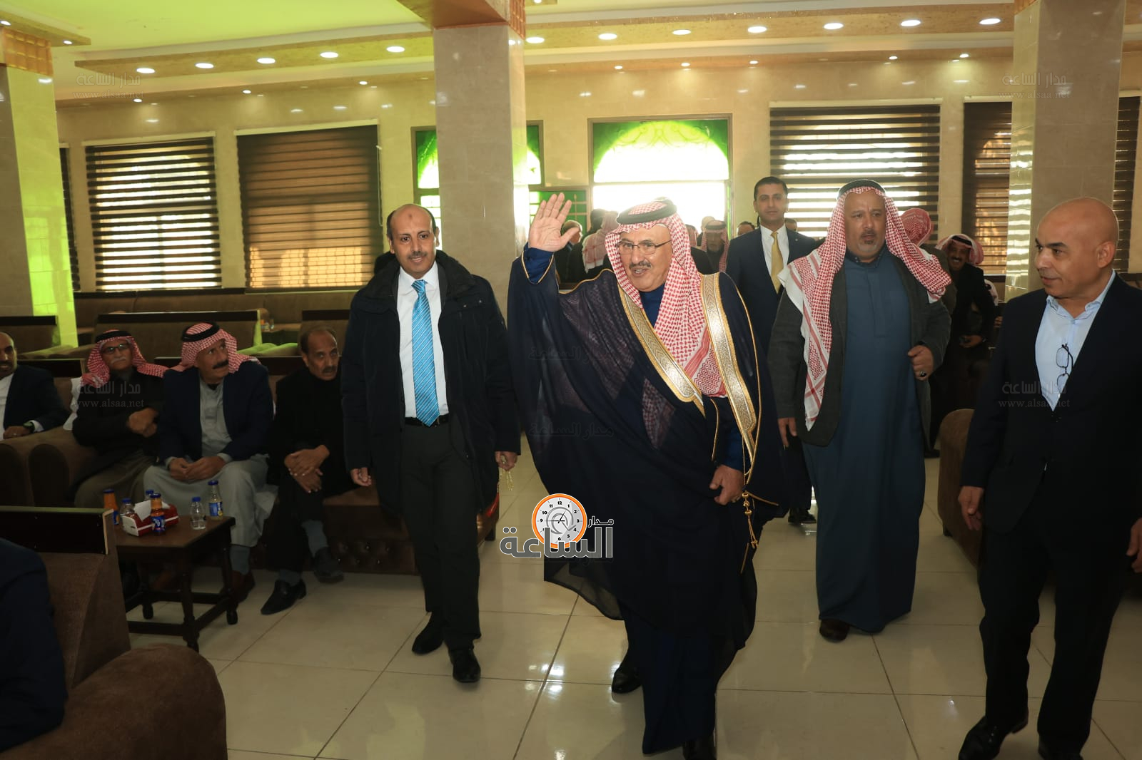 Madar Al-Saa Images 0.1524947169726485