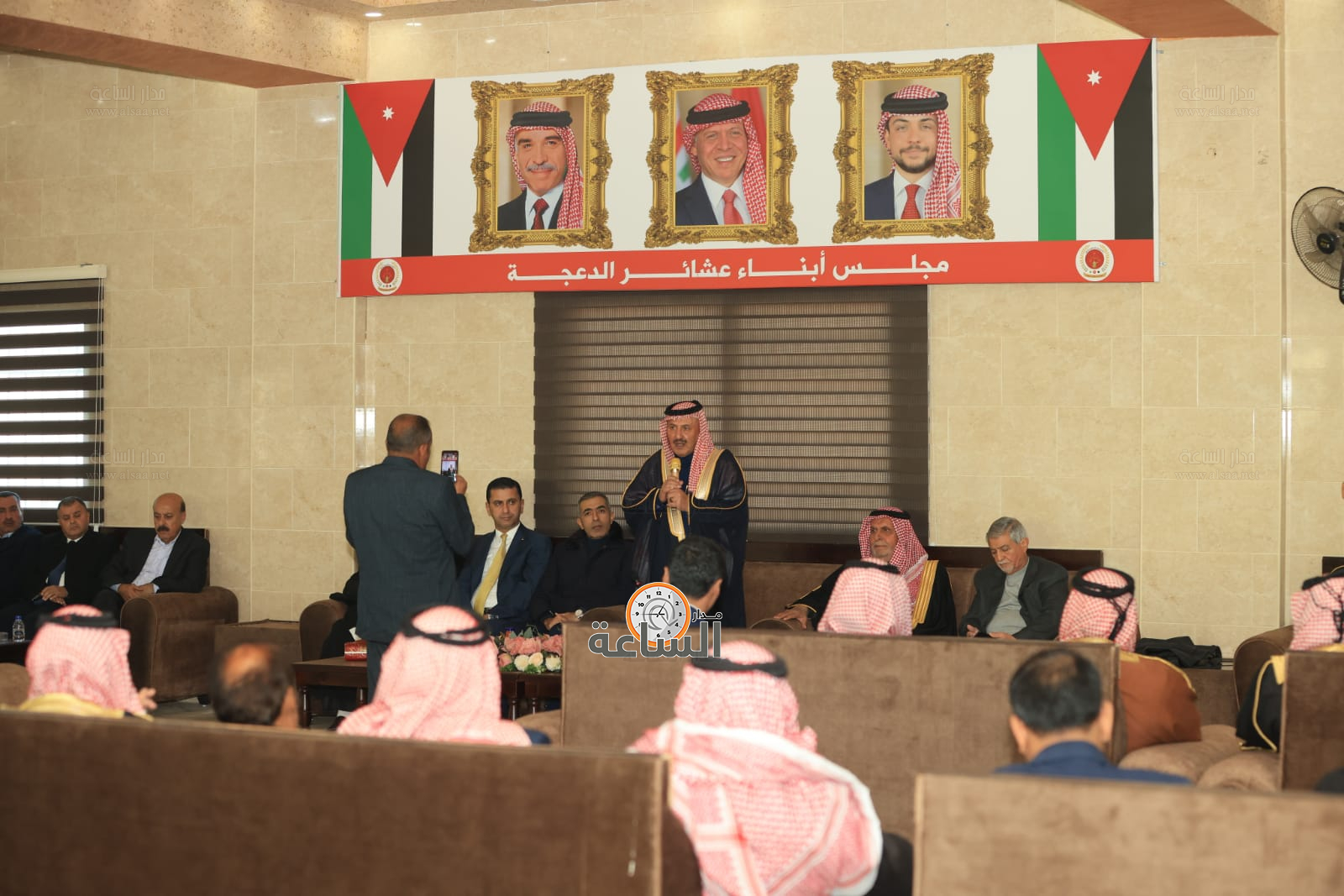 Madar Al-Saa Images 0.5152524817466225