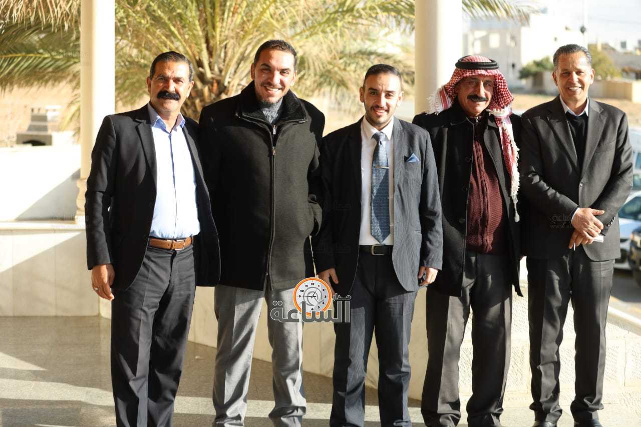 Madar Al-Saa Images 0.6805540589557282