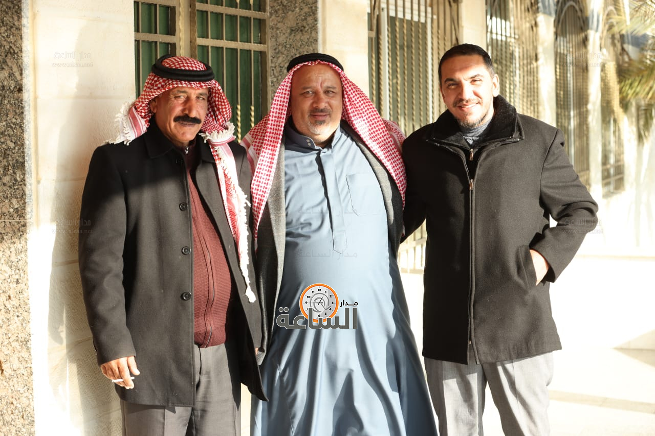 Madar Al-Saa Images 0.013046526697120697