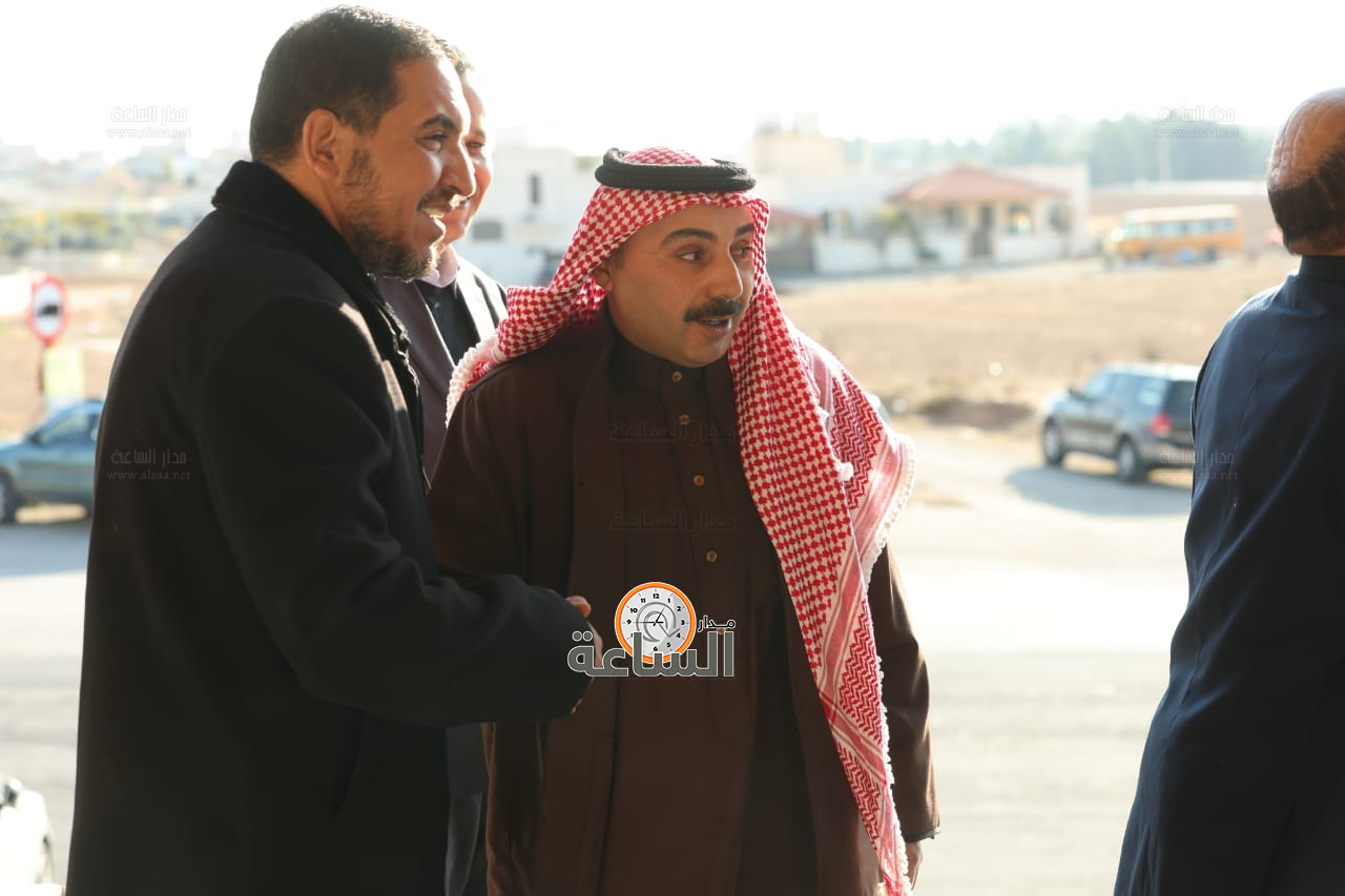 Madar Al-Saa Images 0.8324856310653074