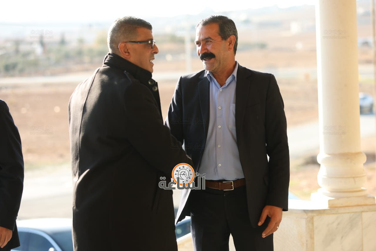 Madar Al-Saa Images 0.7099131922063606