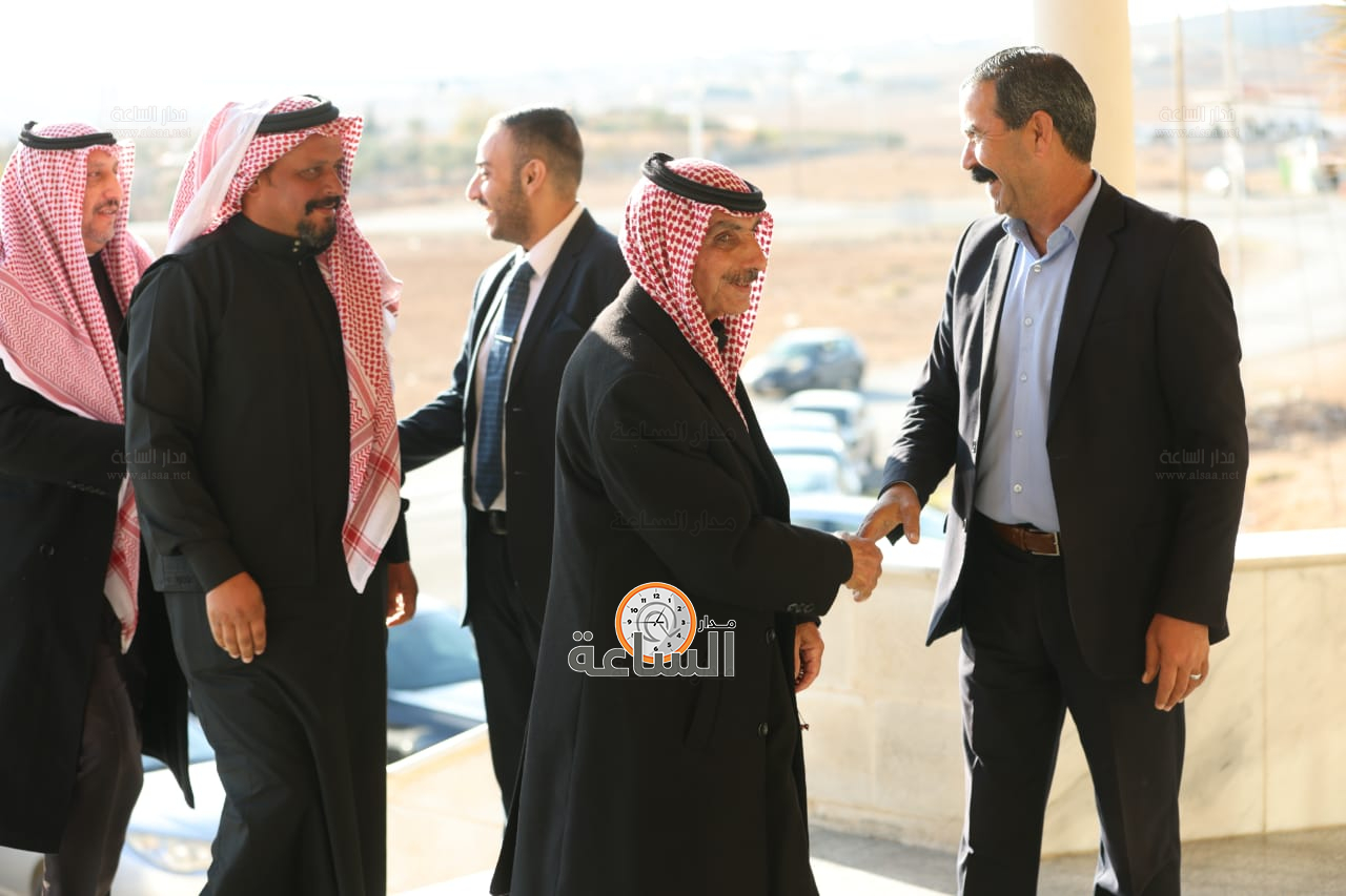 Madar Al-Saa Images 0.35924095406485257