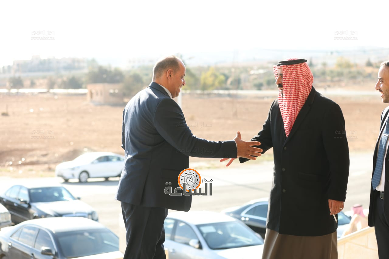 Madar Al-Saa Images 0.20609172743025195