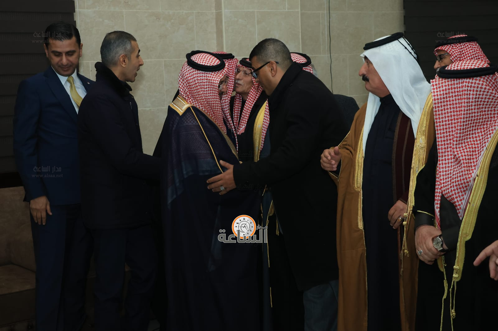 Madar Al-Saa Images 0.4000959150536362