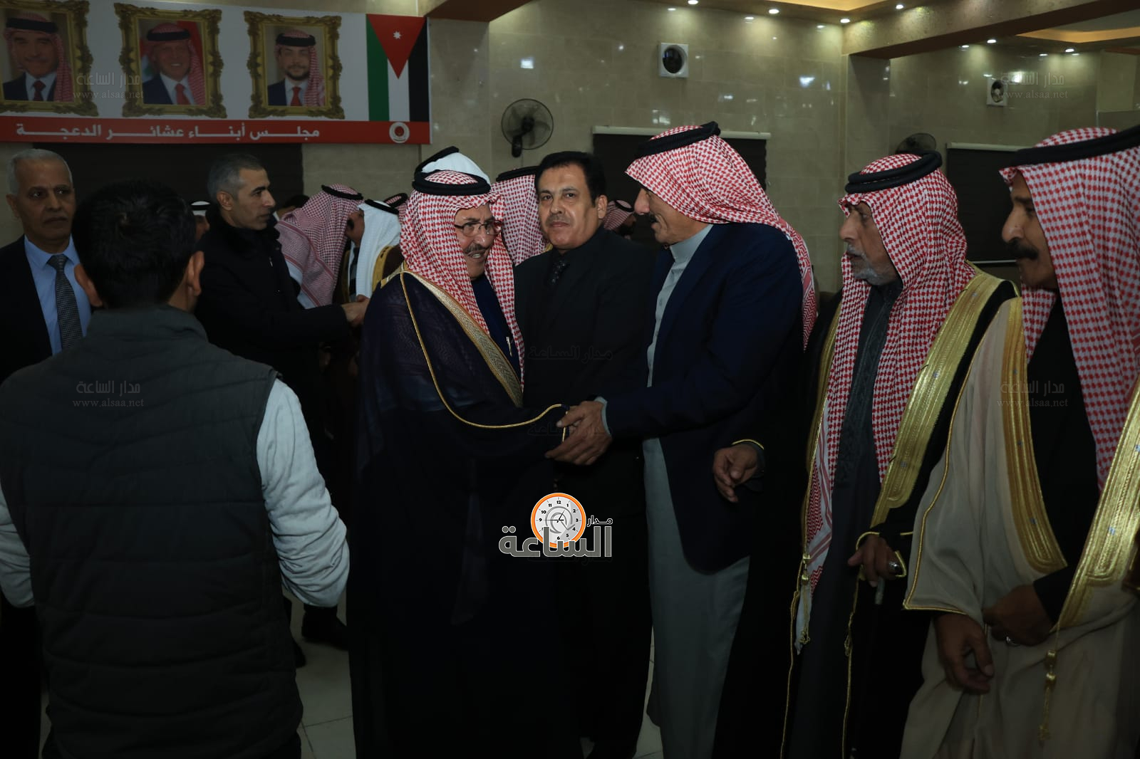 Madar Al-Saa Images 0.11041864720756034