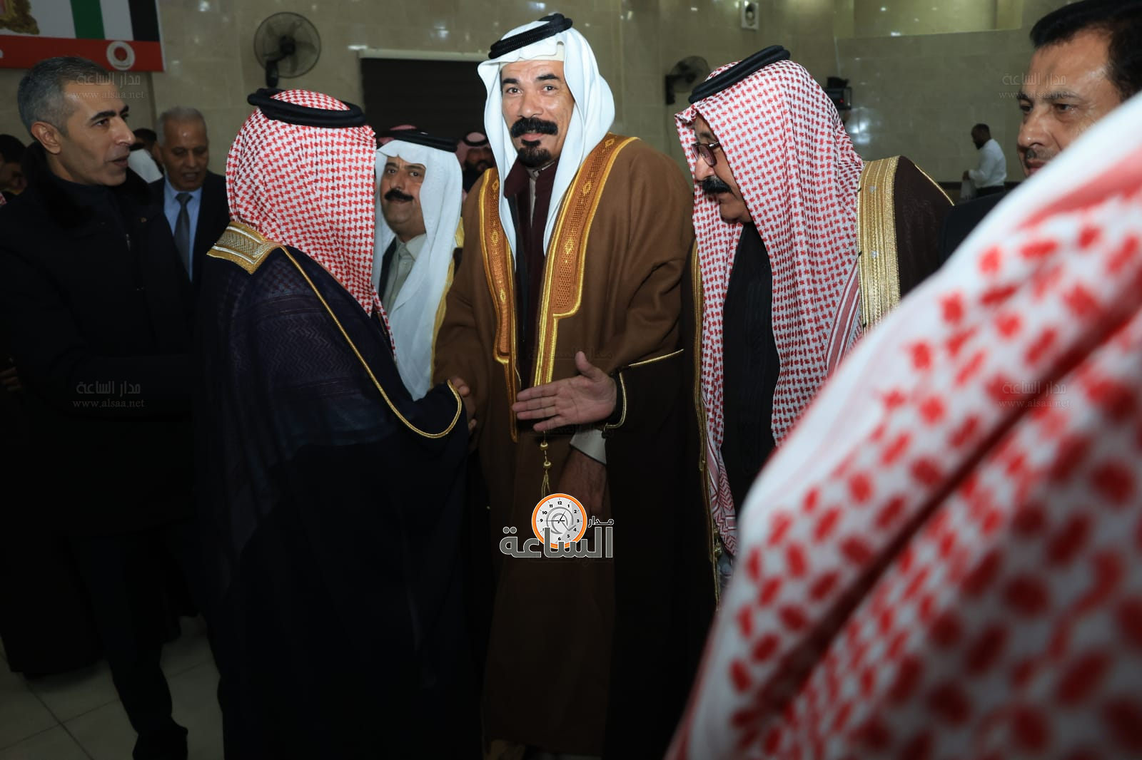 Madar Al-Saa Images 0.11117551362186495