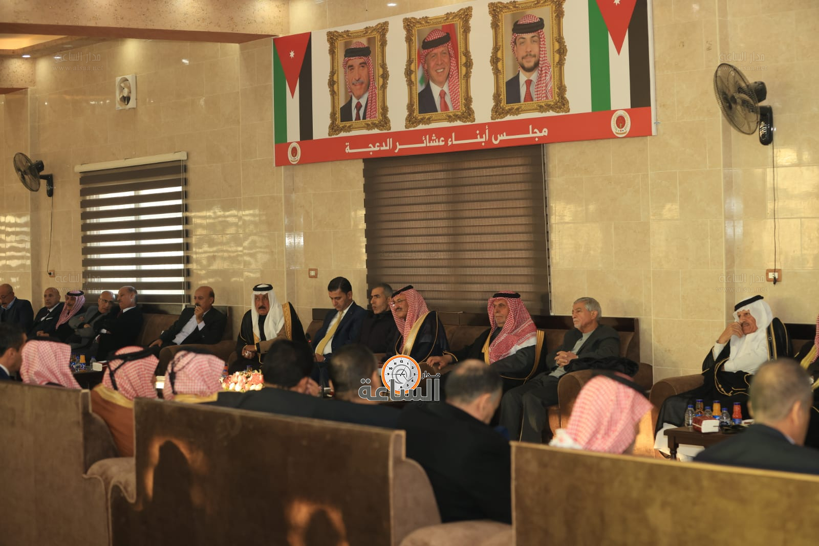 Madar Al-Saa Images 0.1496058464245722