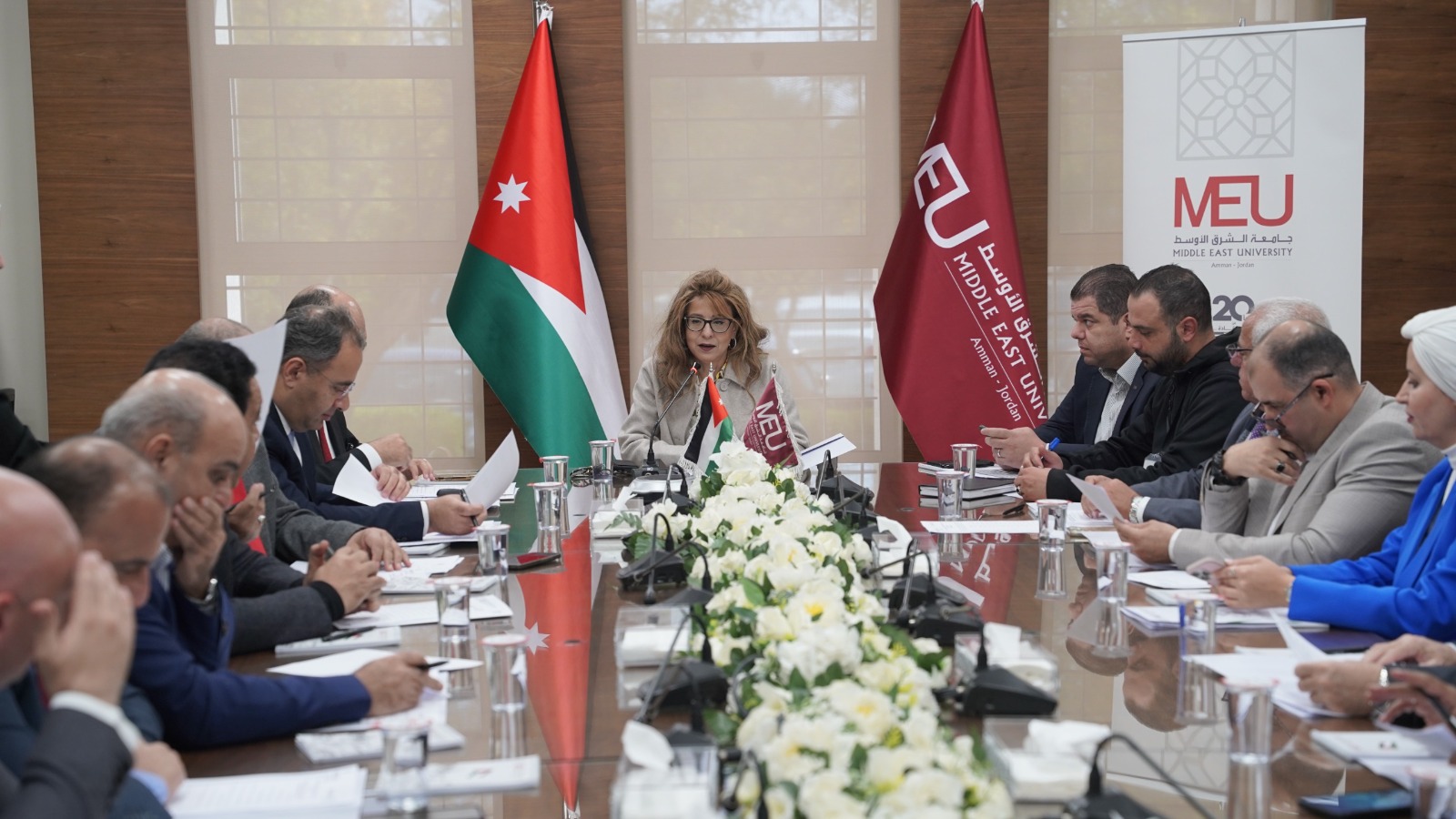 Madar Al-Saa Images 0.4902609054978815