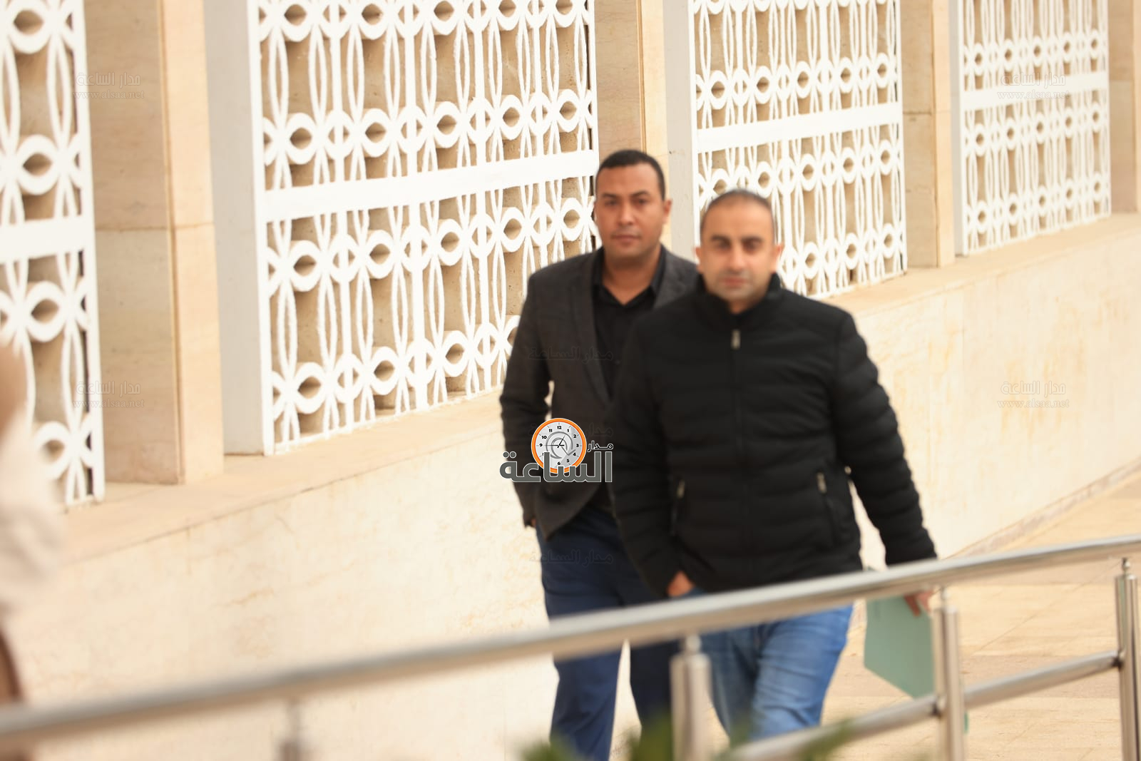 Madar Al-Saa Images 0.8064933035171296