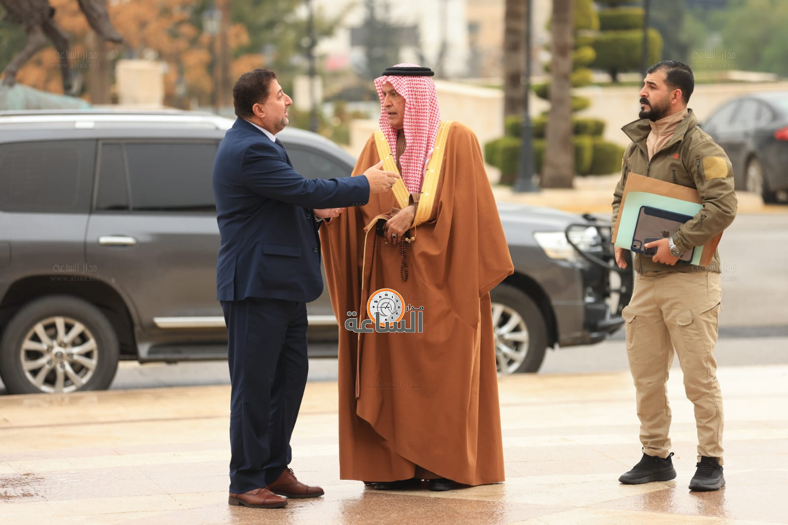 Madar Al-Saa Images 0.7105365326744749