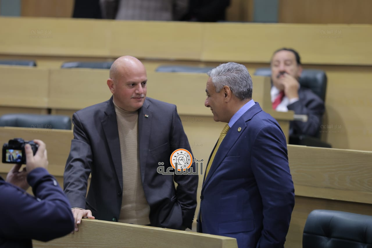 Madar Al-Saa Images 0.20704492317972967