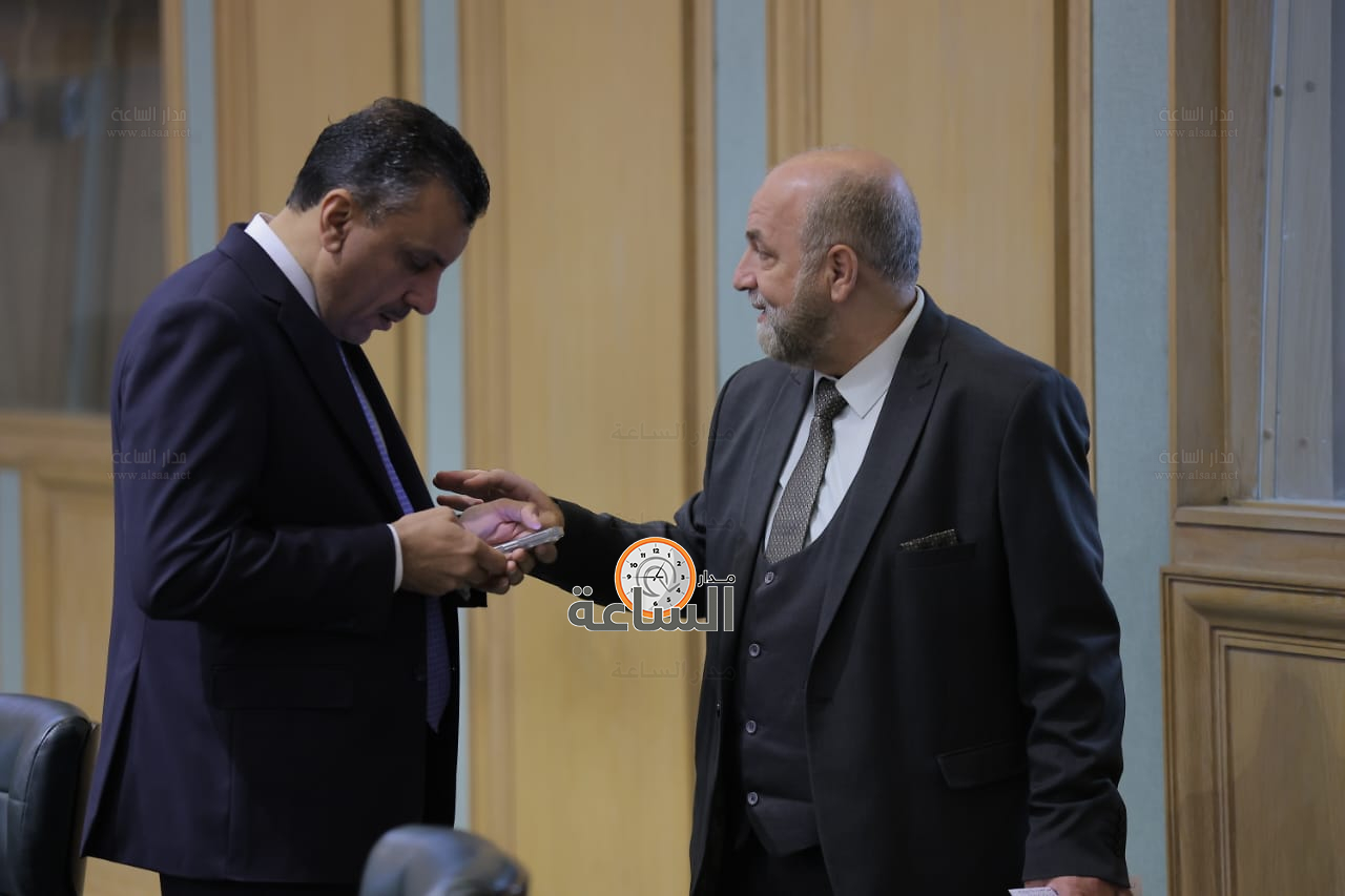 Madar Al-Saa Images 0.7335303265649088