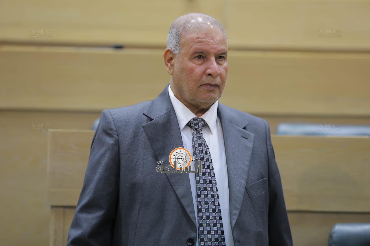 Madar Al-Saa Images 0.7531214080811552