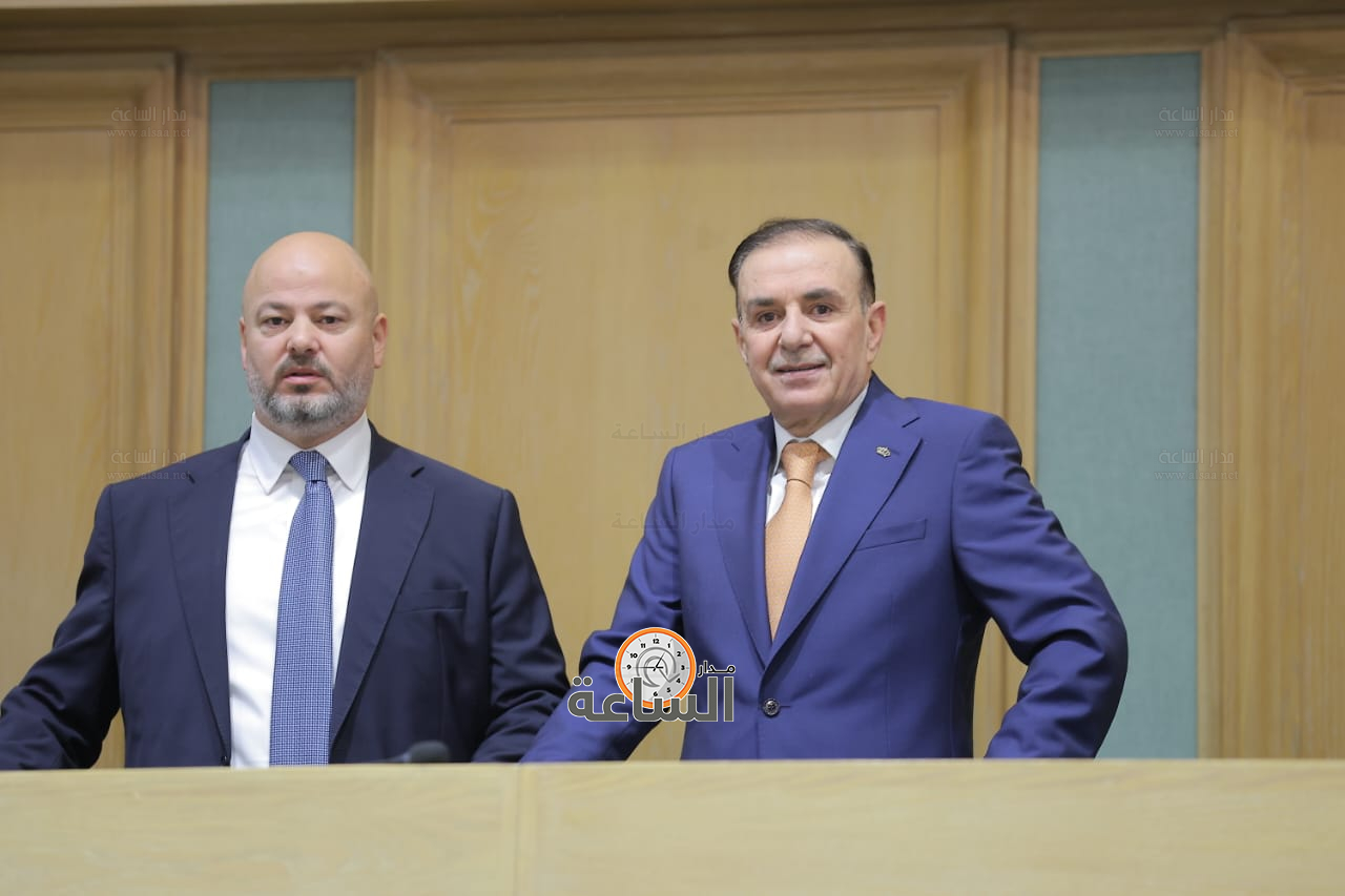 Madar Al-Saa Images 0.8480492553256138