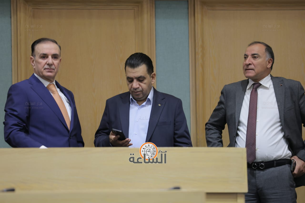 Madar Al-Saa Images 0.5695757457890451