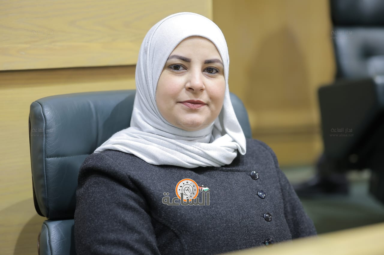 Madar Al-Saa Images 0.2377975301950115