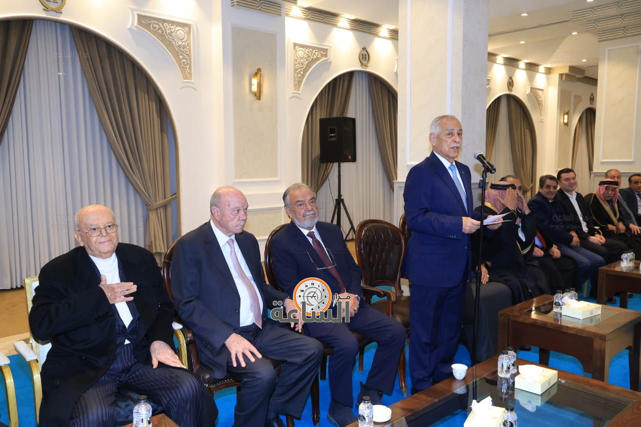 Madar Al-Saa Images 0.9196867185168004