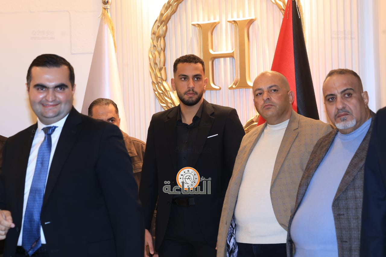 Madar Al-Saa Images 0.7302232858131295