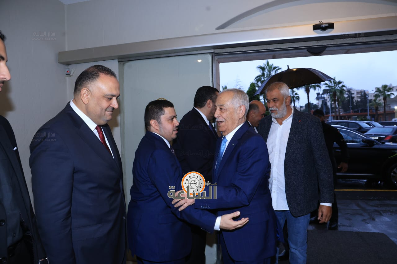 Madar Al-Saa Images 0.6027374441413805