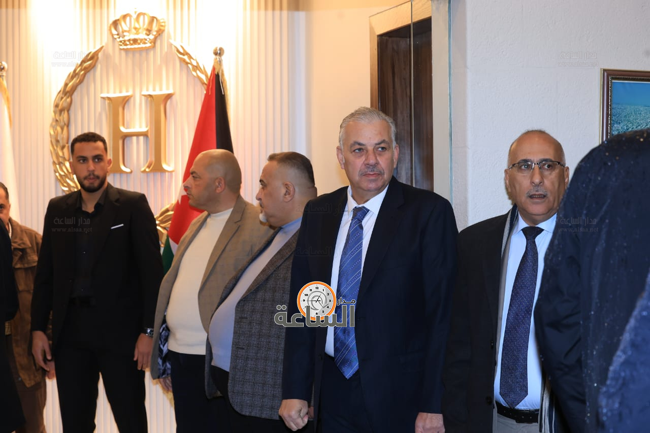 Madar Al-Saa Images 0.44233870664137565