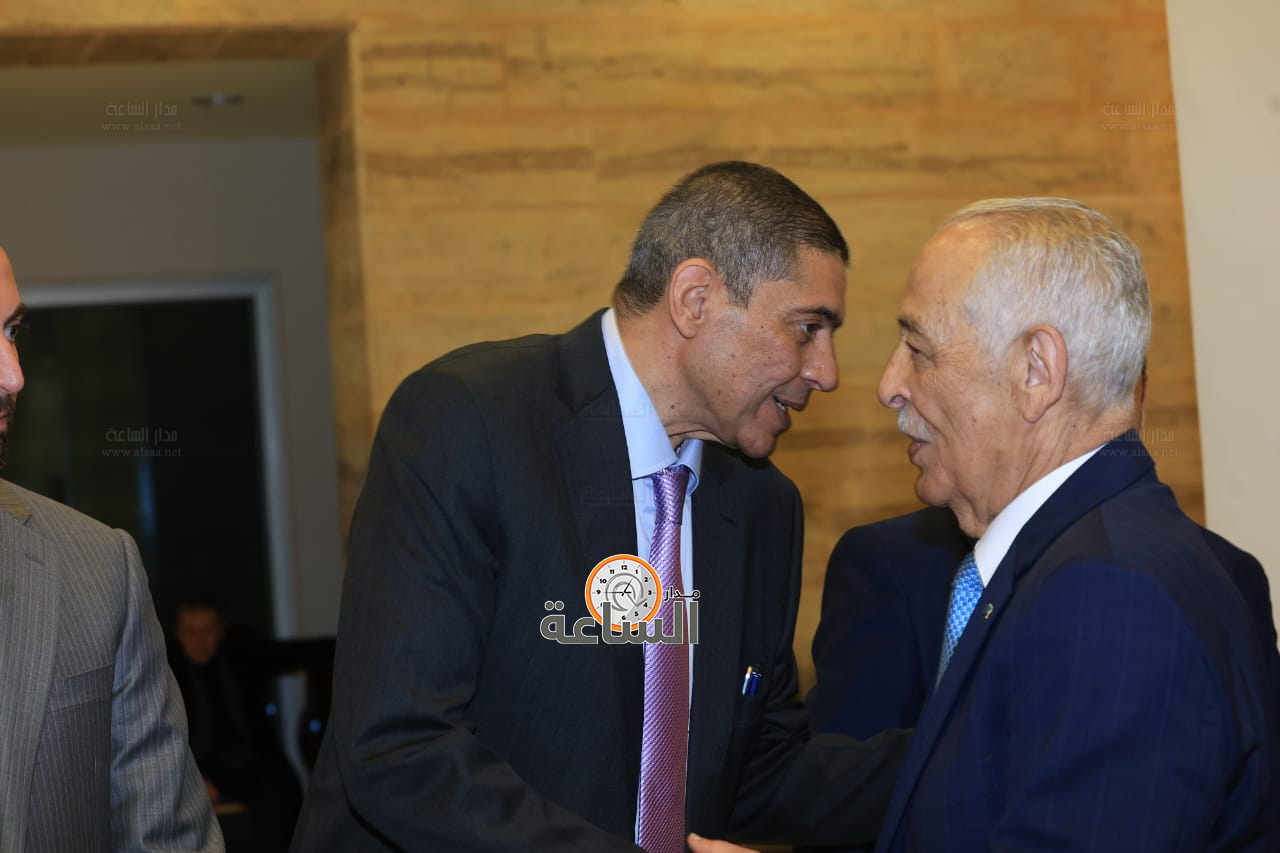 Madar Al-Saa Images 0.14691937869203875