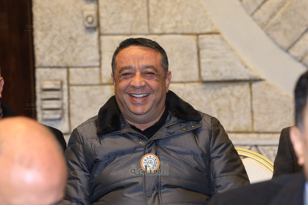 Madar Al-Saa Images 0.06427330406816167