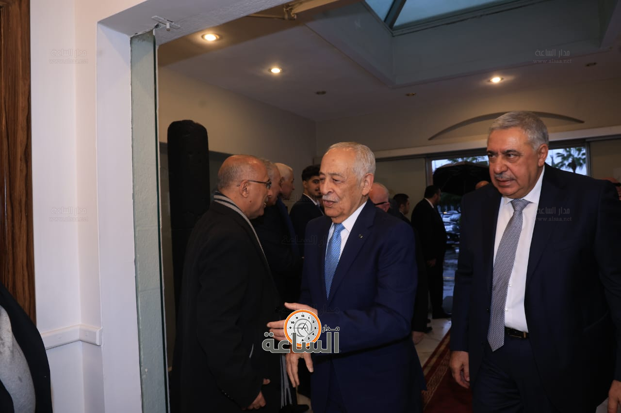 Madar Al-Saa Images 0.9409403133491482