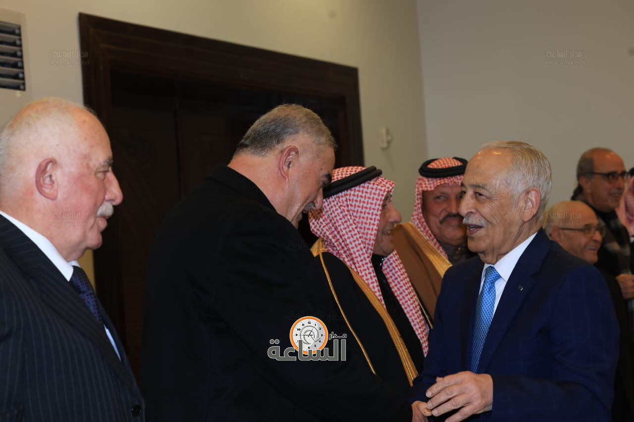 Madar Al-Saa Images 0.783772056122197