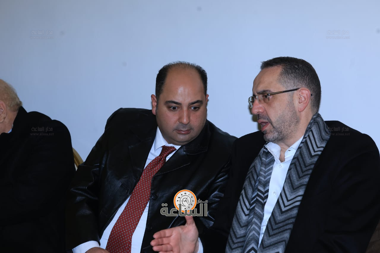 Madar Al-Saa Images 0.19430358062179043