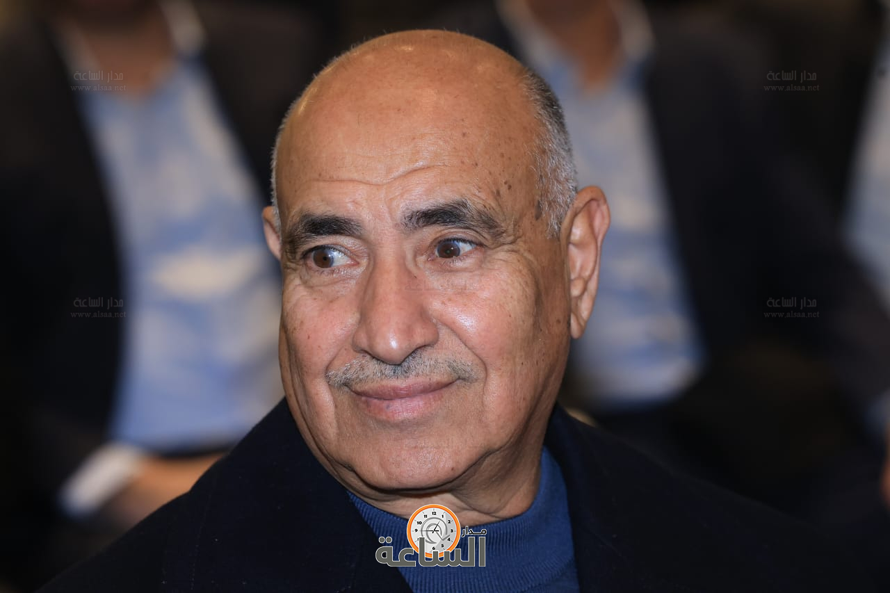 Madar Al-Saa Images 0.4836779610039498