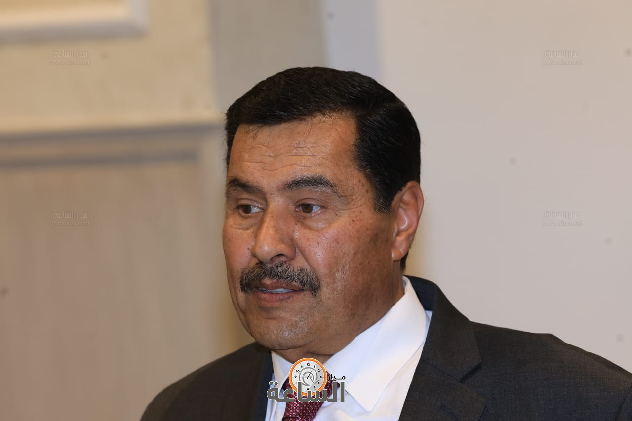 Madar Al-Saa Images 0.46962288511123873