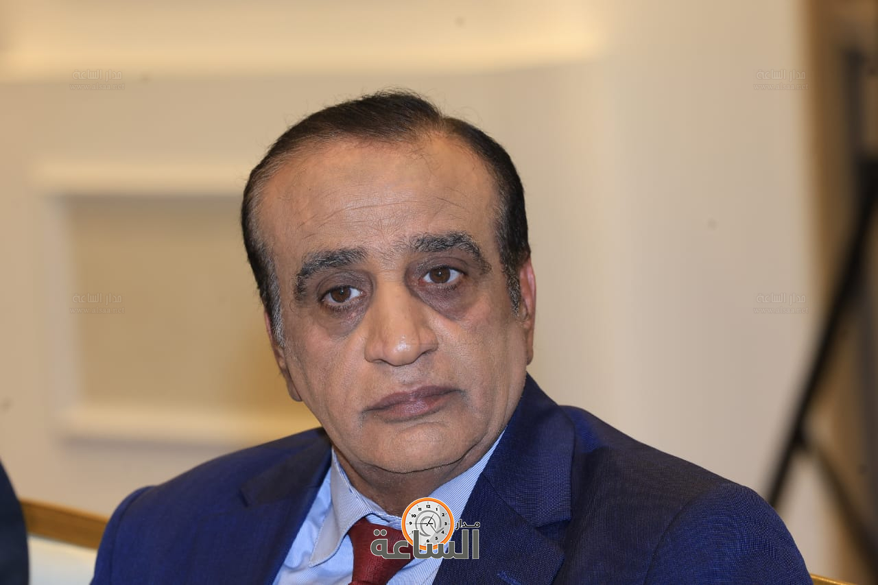 Madar Al-Saa Images 0.508080078372538