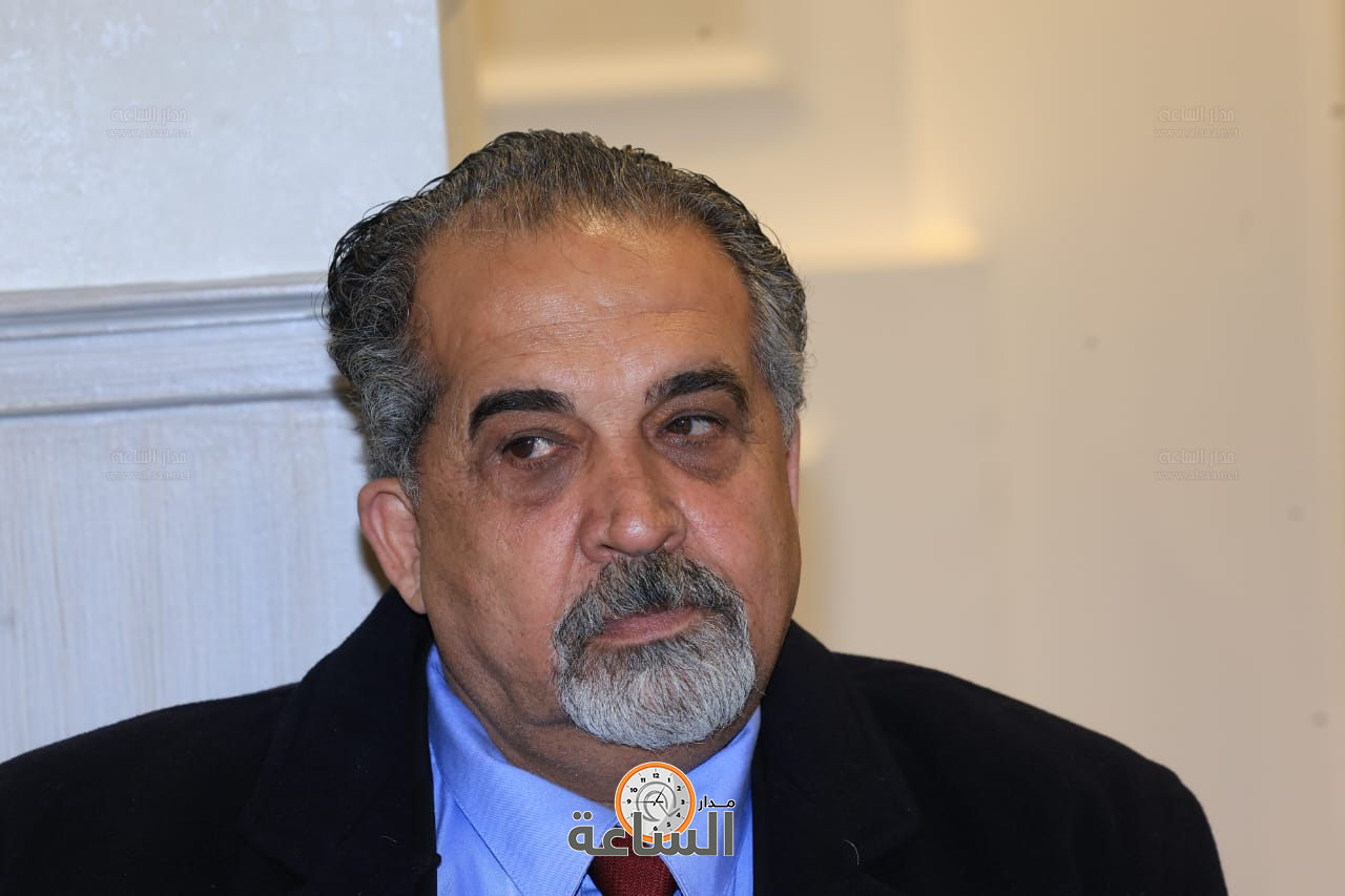 Madar Al-Saa Images 0.3802710589651427