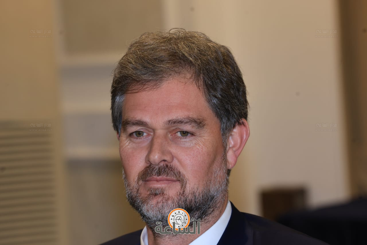 Madar Al-Saa Images 0.40477389827085364