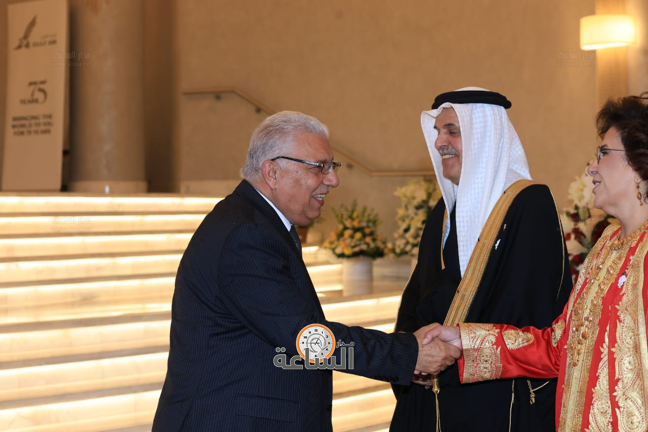 Madar Al-Saa Images 0.7202282180104882