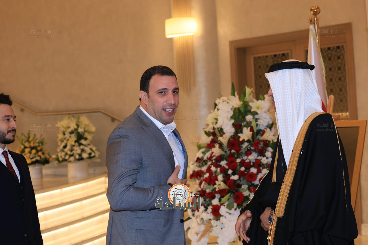 Madar Al-Saa Images 0.3709932606102567