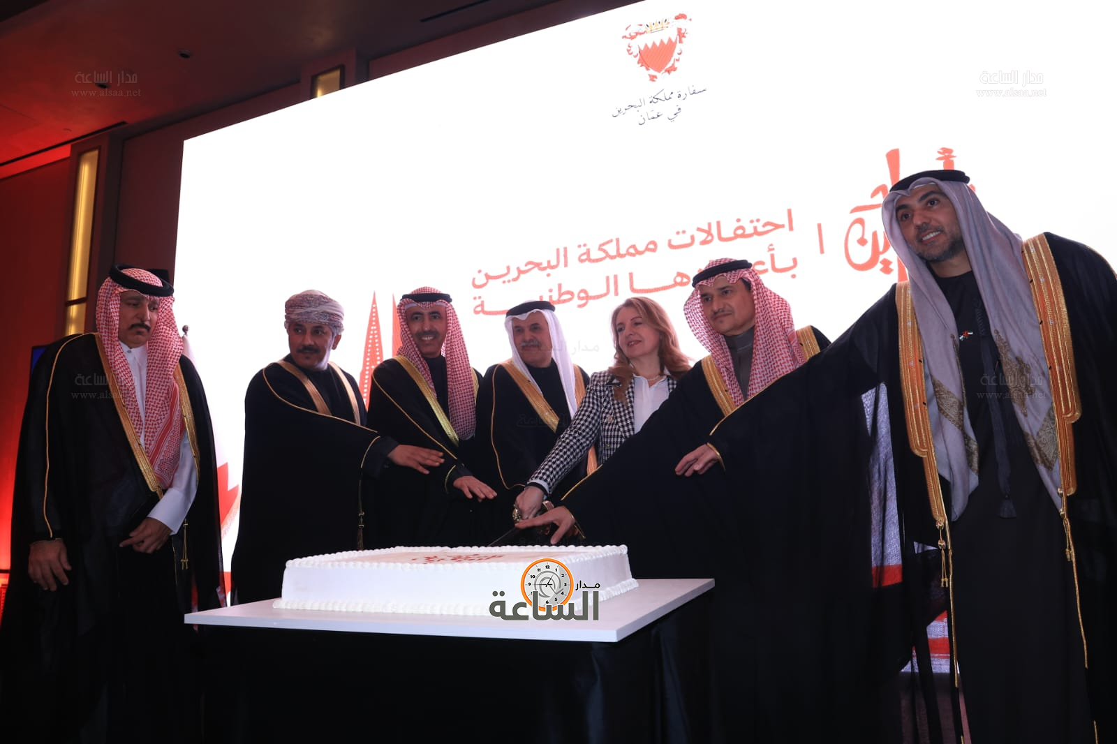 Madar Al-Saa Images 0.42039217323036226