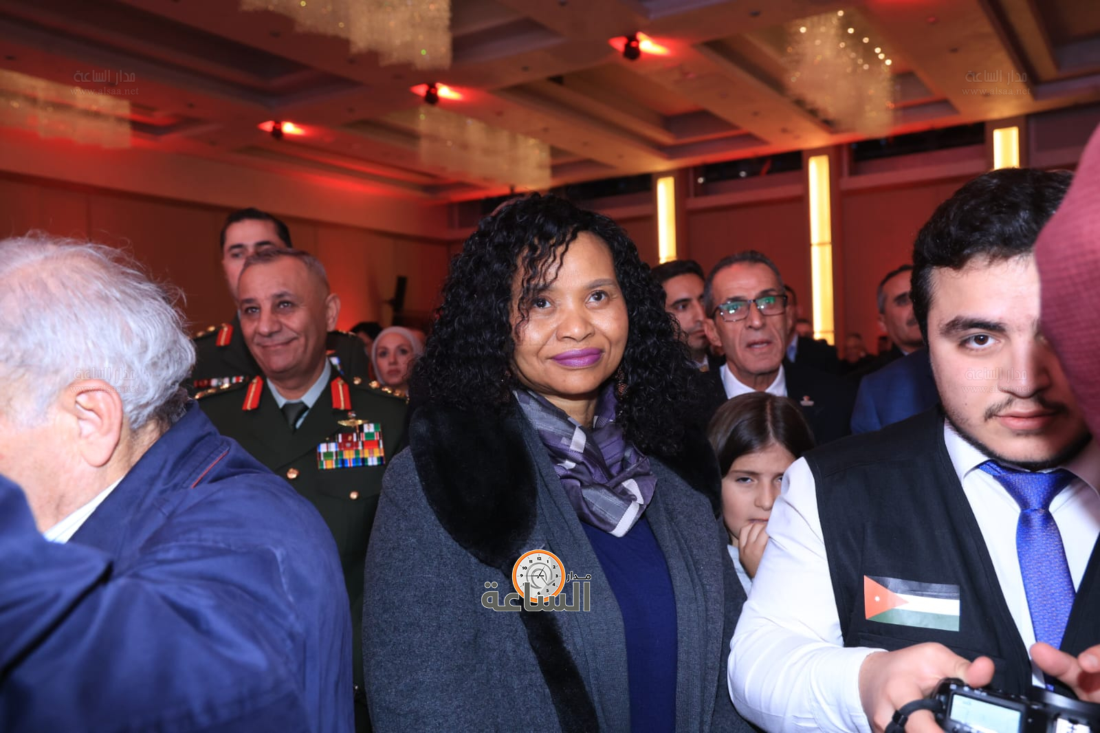 Madar Al-Saa Images 0.9499903440766225