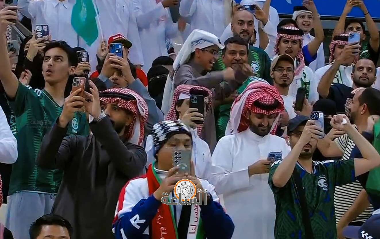 Madar Al-Saa Images 0.3775555761582422