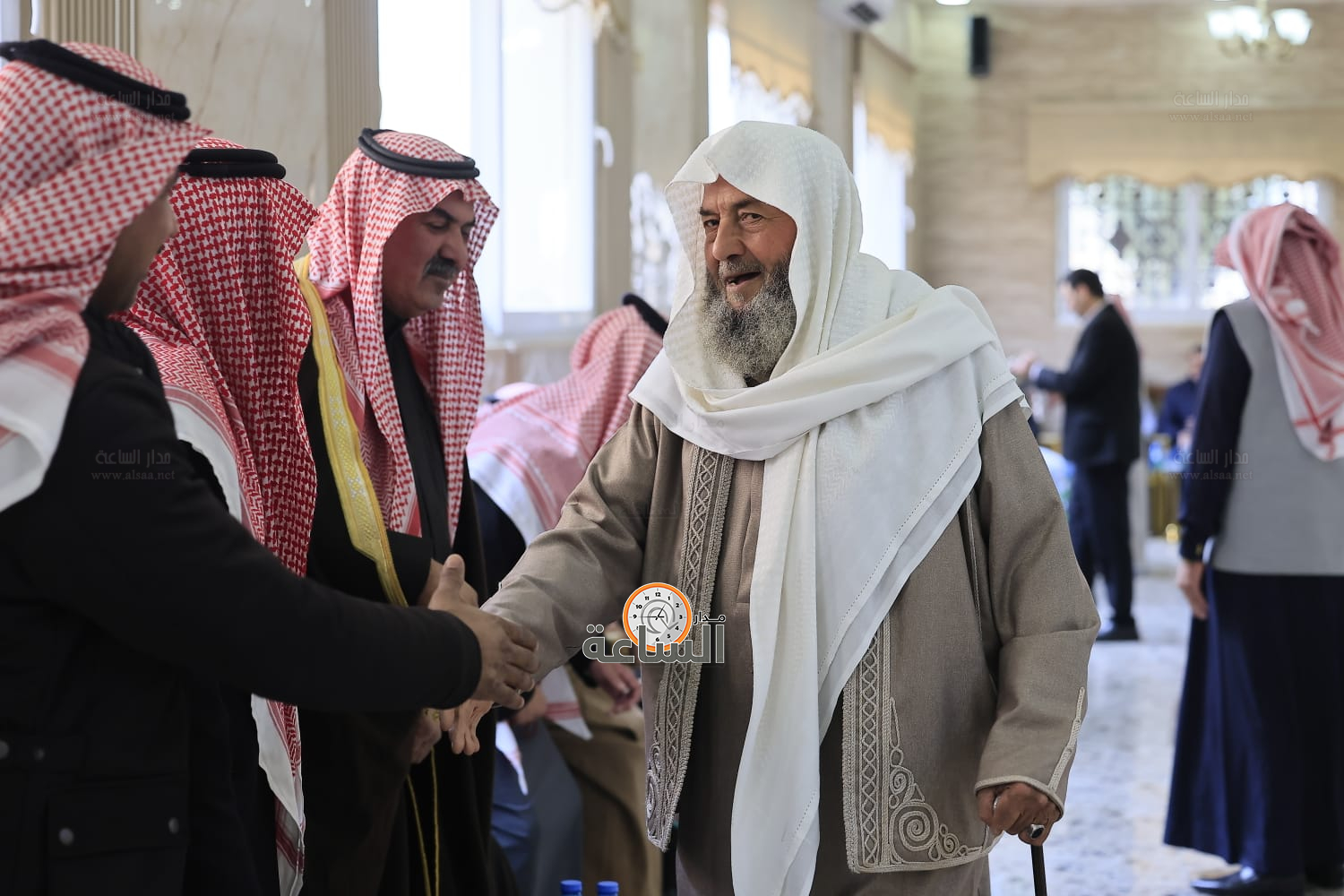 Madar Al-Saa Images 0.7705094603399872