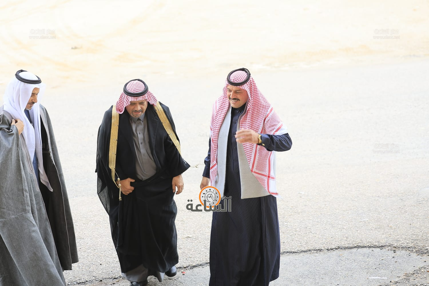 Madar Al-Saa Images 0.13847262378275416