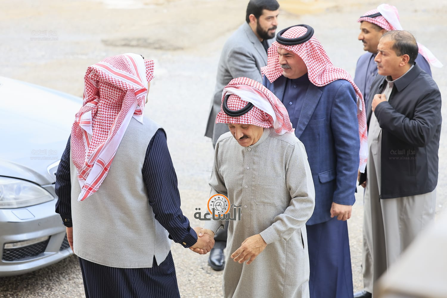 Madar Al-Saa Images 0.382040705570564