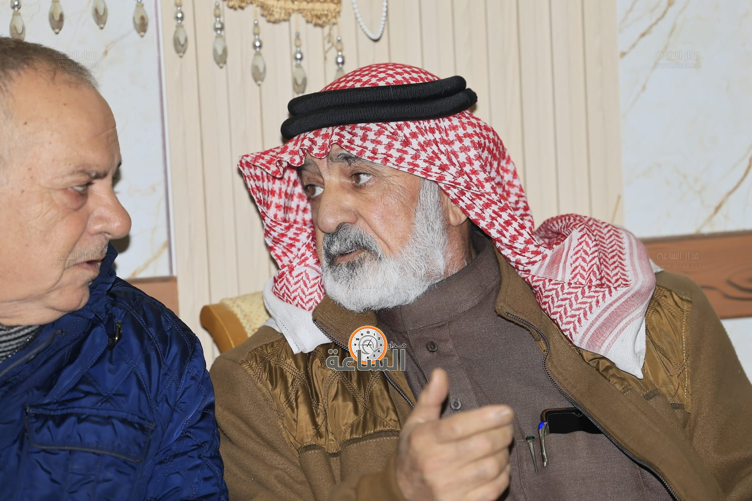 Madar Al-Saa Images 0.4990034607393329