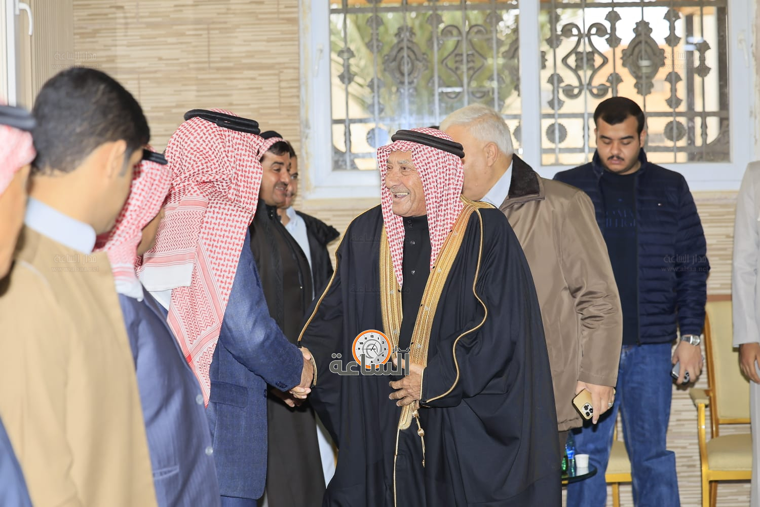 Madar Al-Saa Images 0.14855625804544126