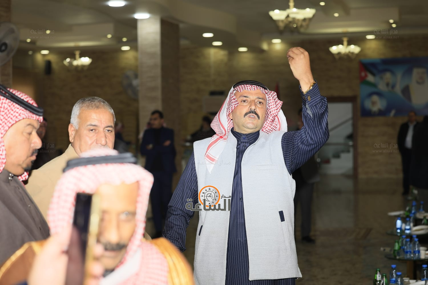 Madar Al-Saa Images 0.1843372110709468