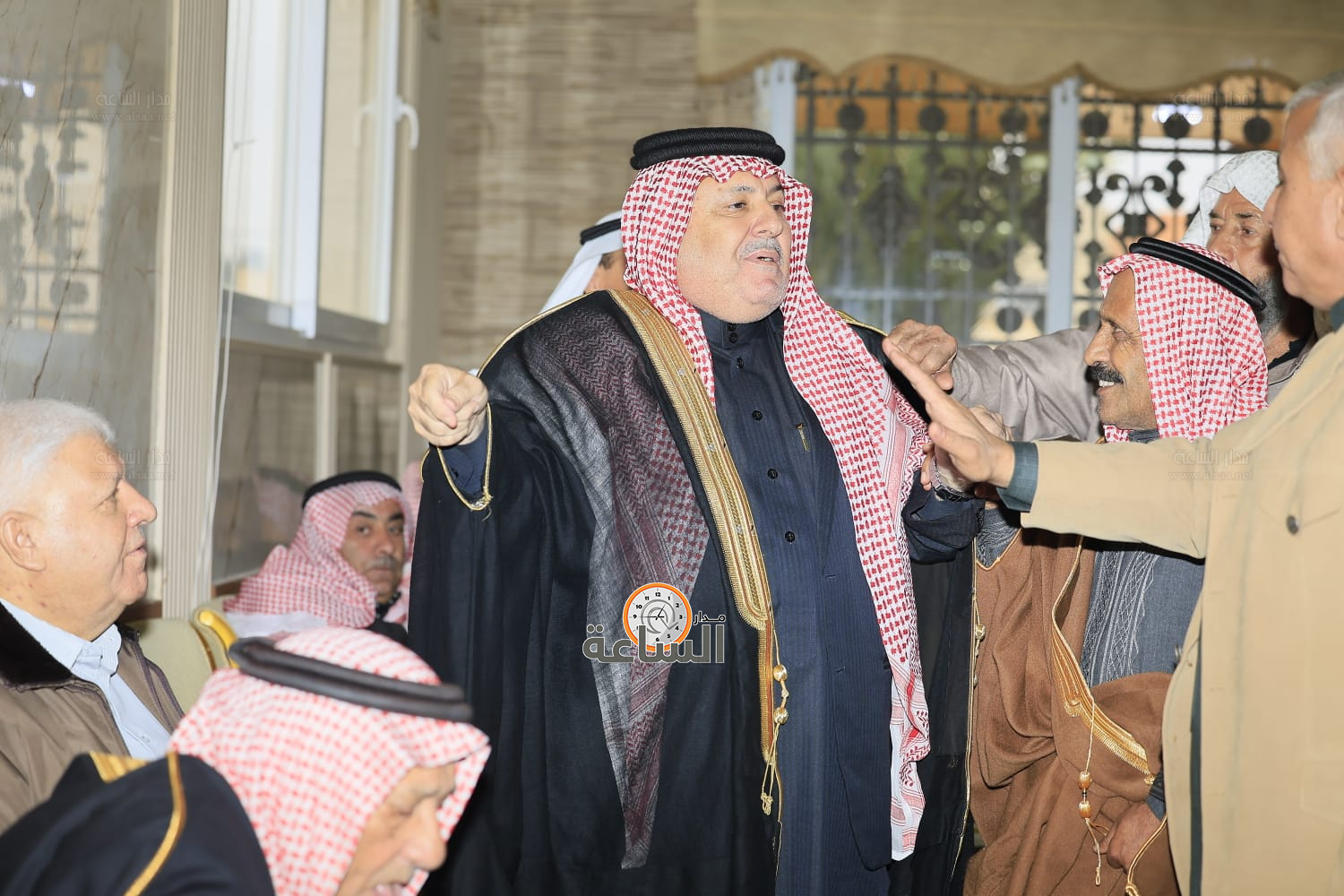 Madar Al-Saa Images 0.9094454260950257