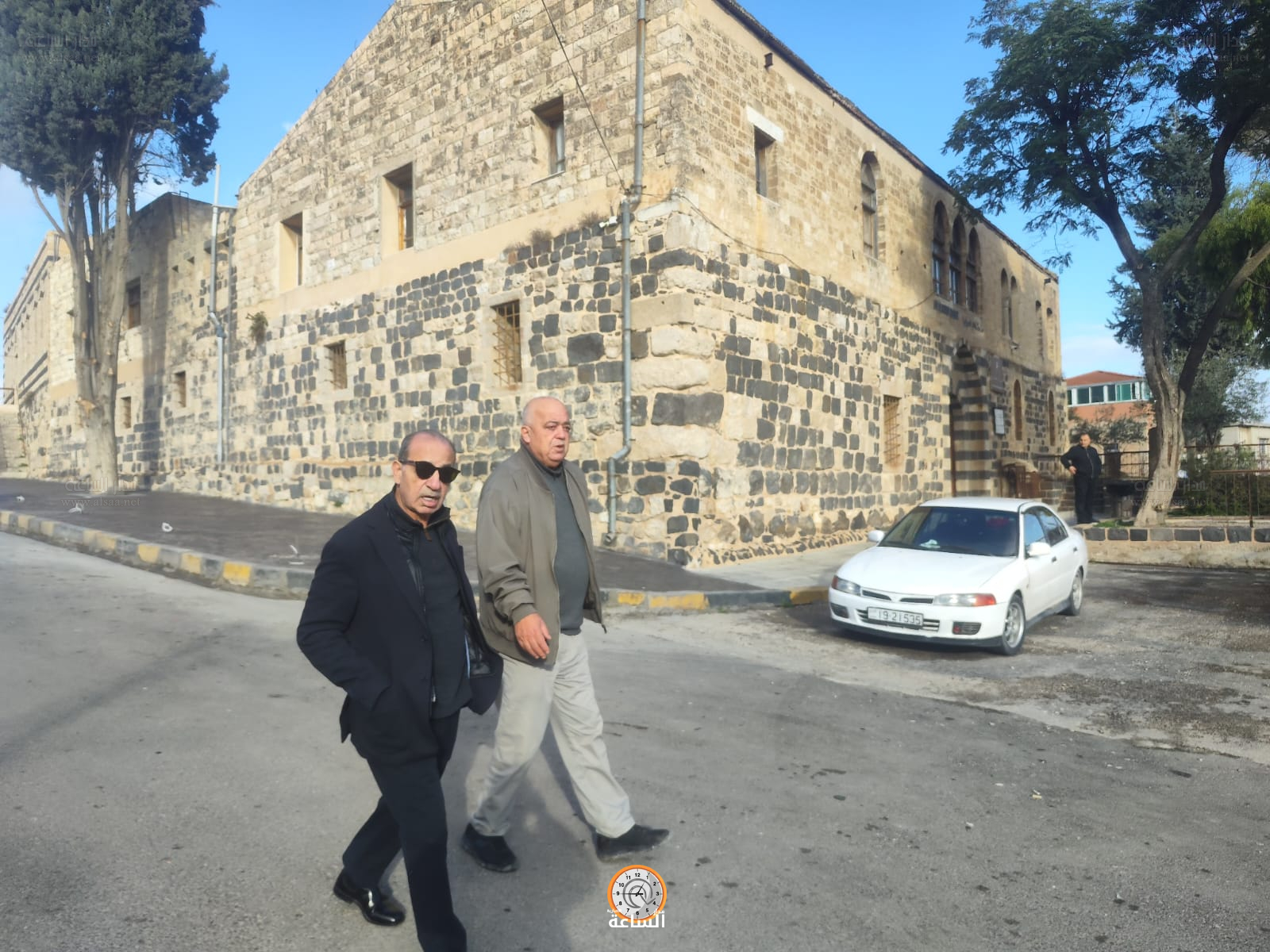 Madar Al-Saa Images 0.4535322709370847