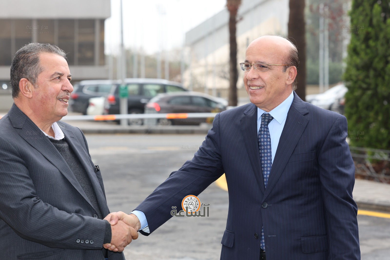 Madar Al-Saa Images 0.9209725631657011